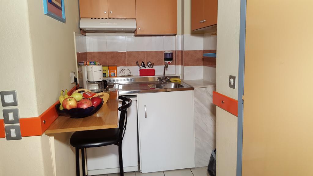 Stella Family Apartments Síndos Zimmer foto
